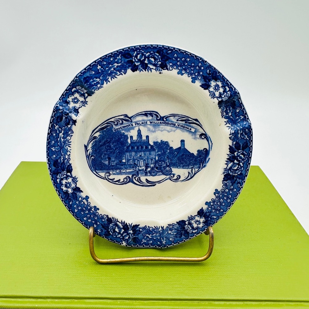 Jonroth England Governor's Palace Williamsburg Blue White Transferware Ashtray